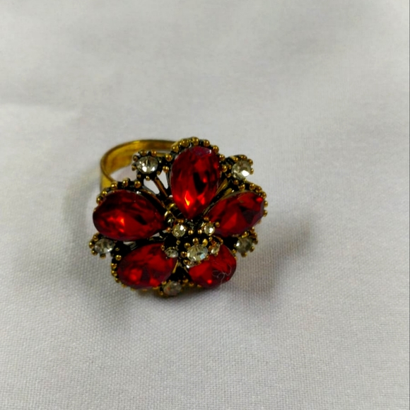 Jewelry - Royal Red Flower Ring